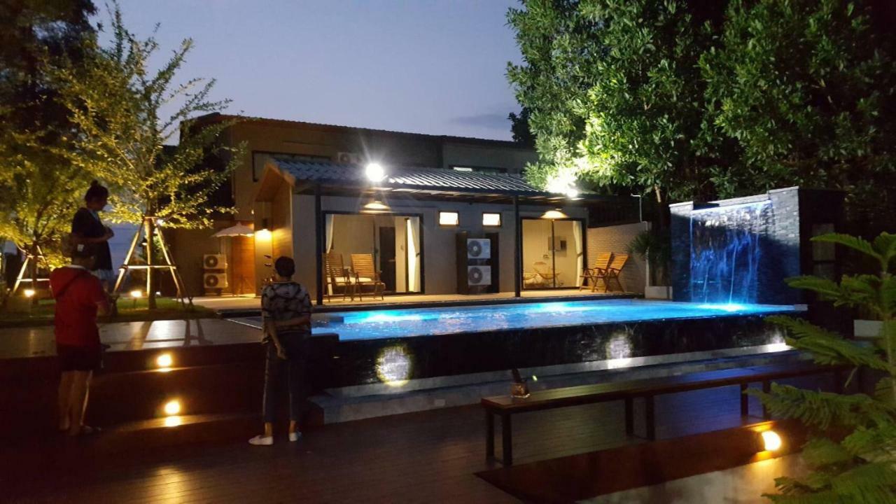Canvas Family Home Trat Ngoại thất bức ảnh